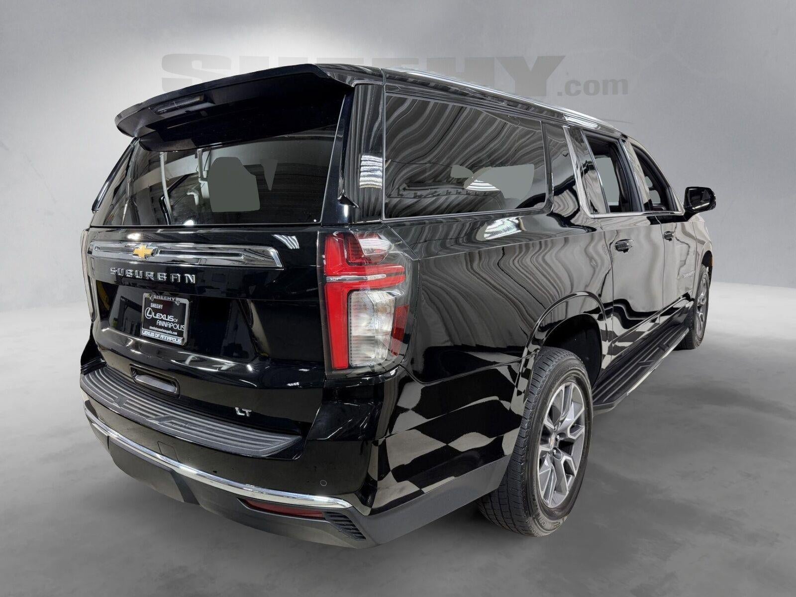 2022 Chevrolet Suburban LT