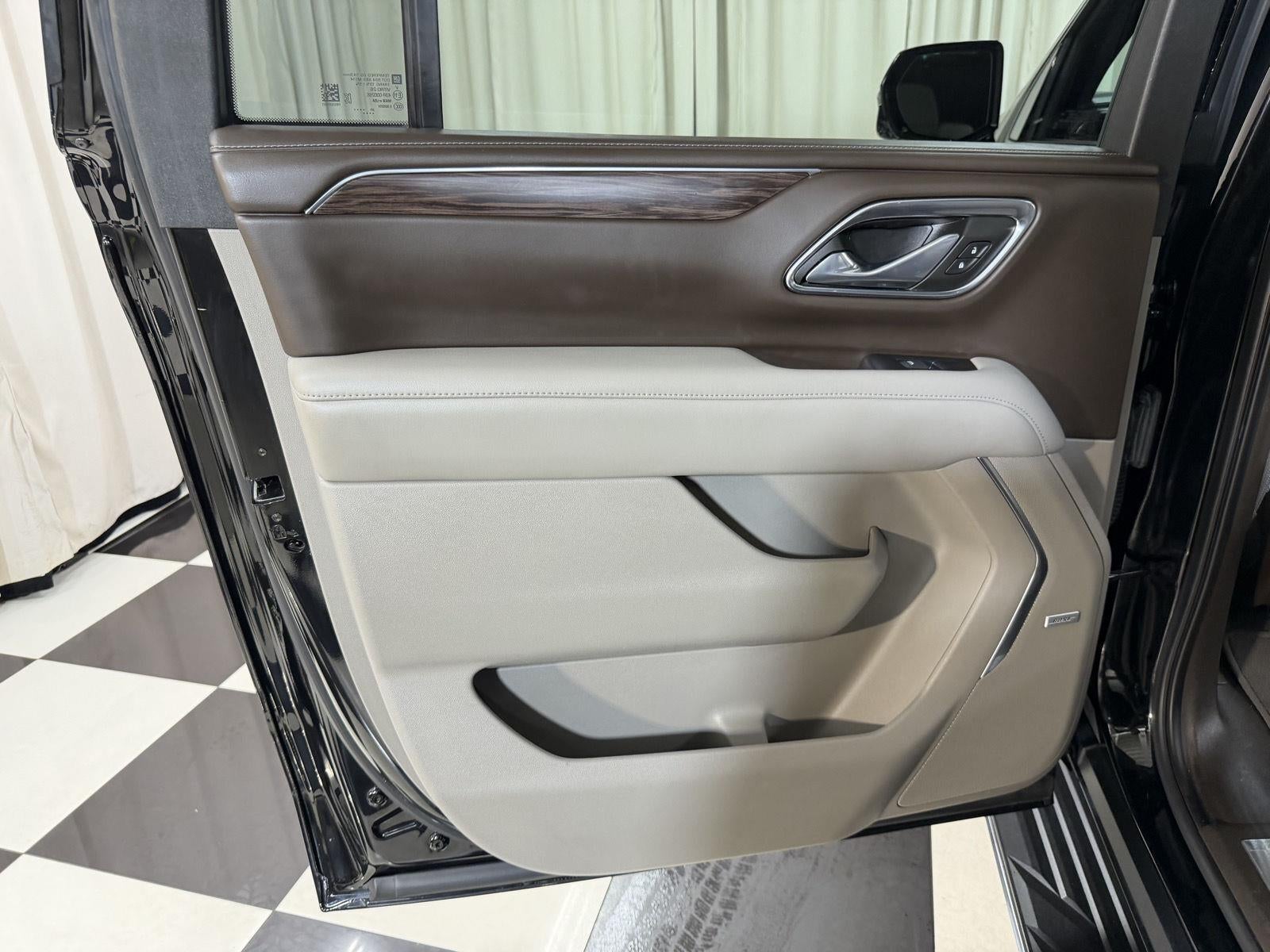2022 Chevrolet Suburban LT