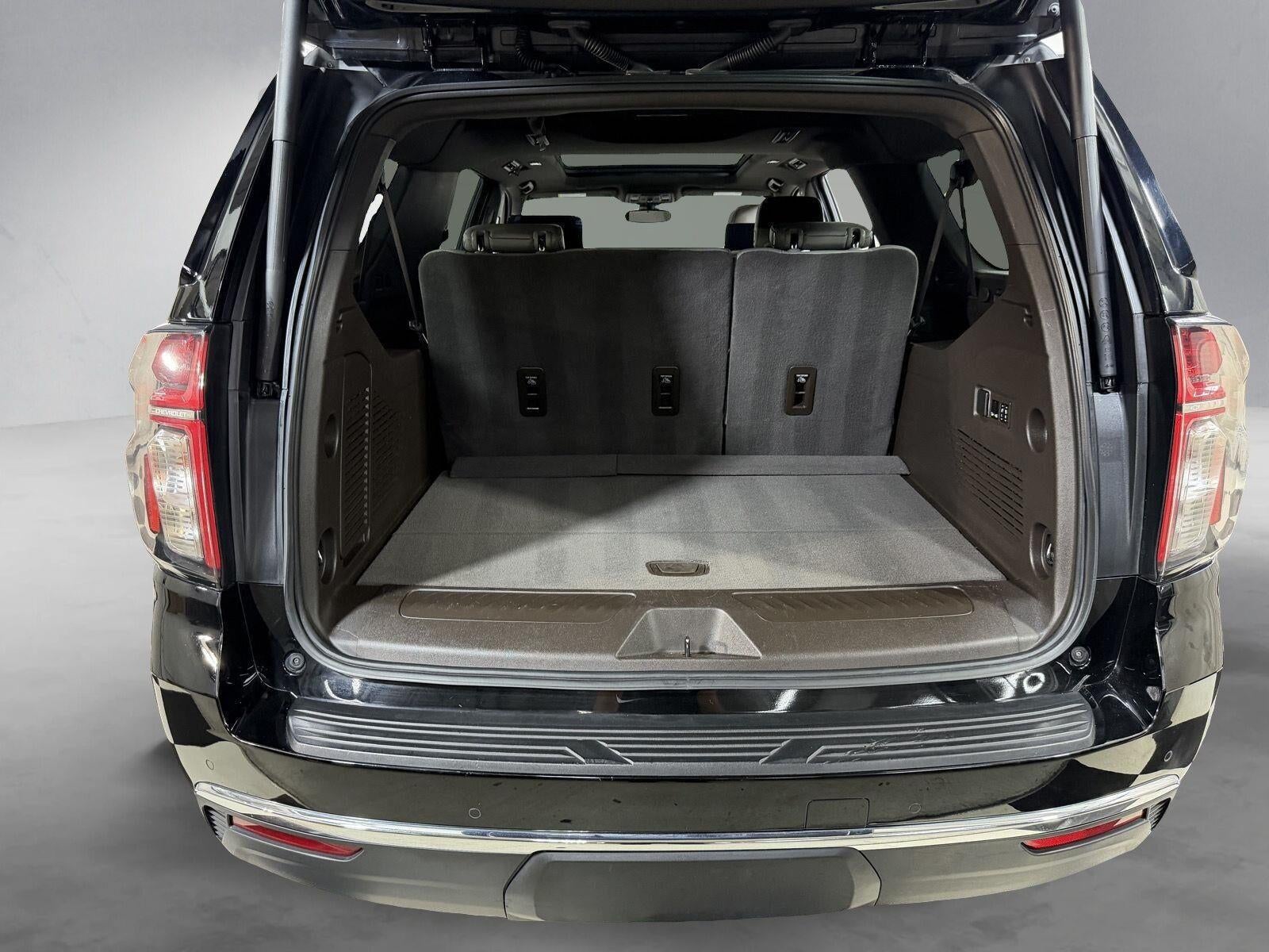 2022 Chevrolet Suburban LT