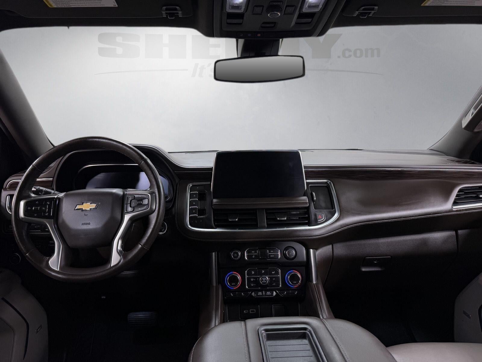 2022 Chevrolet Suburban LT