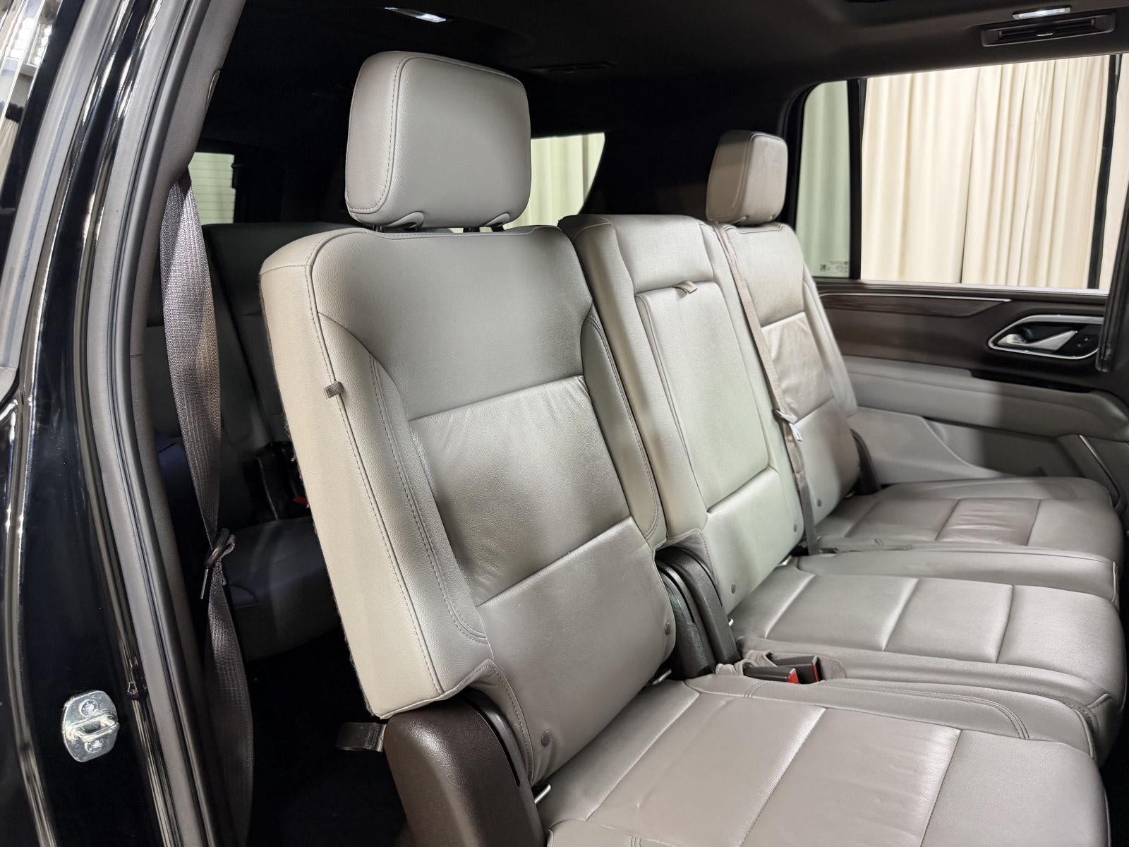 2022 Chevrolet Suburban LT