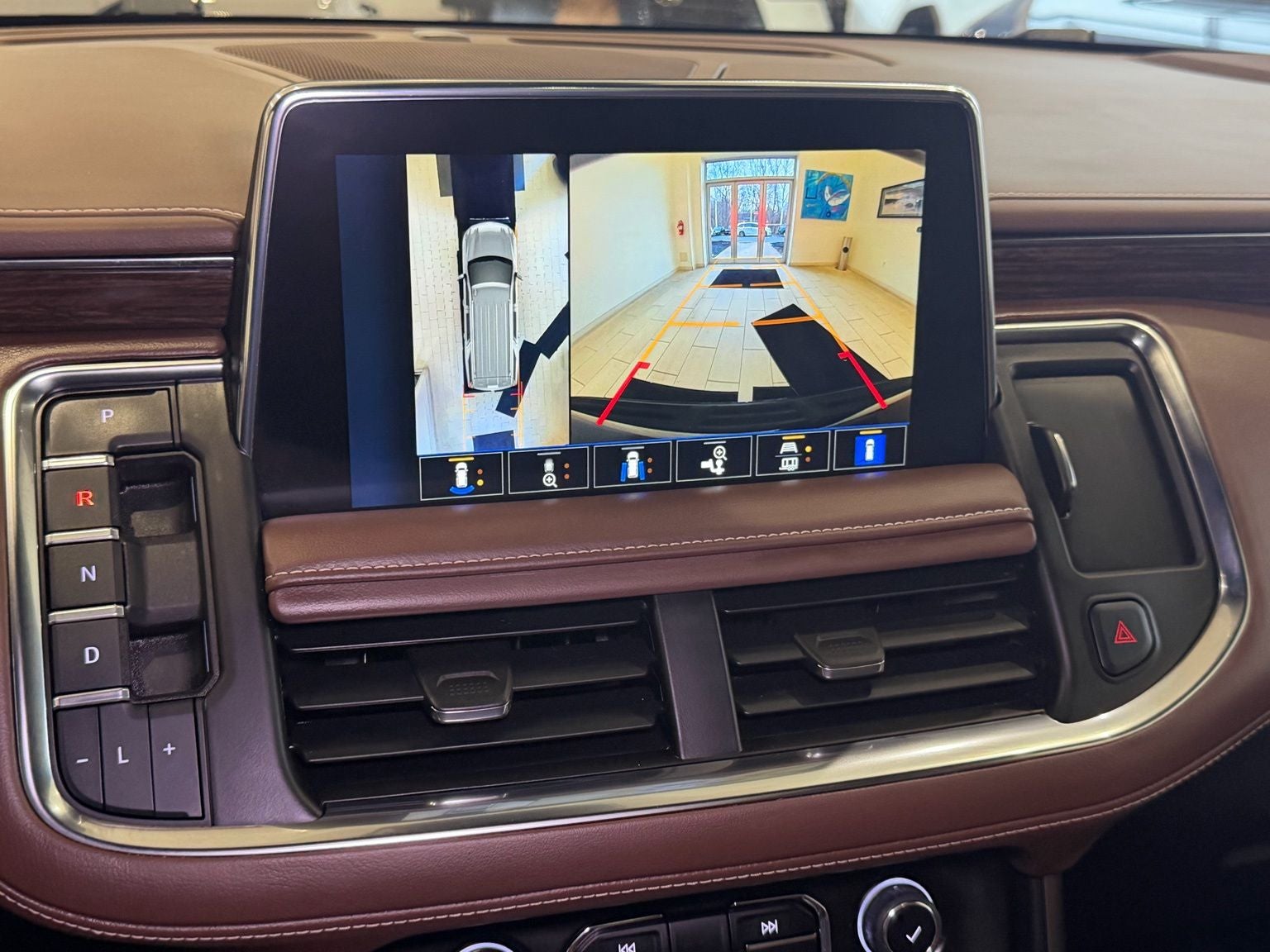 2023 Chevrolet Suburban High Country