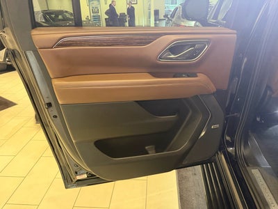 2023 Chevrolet Suburban High Country