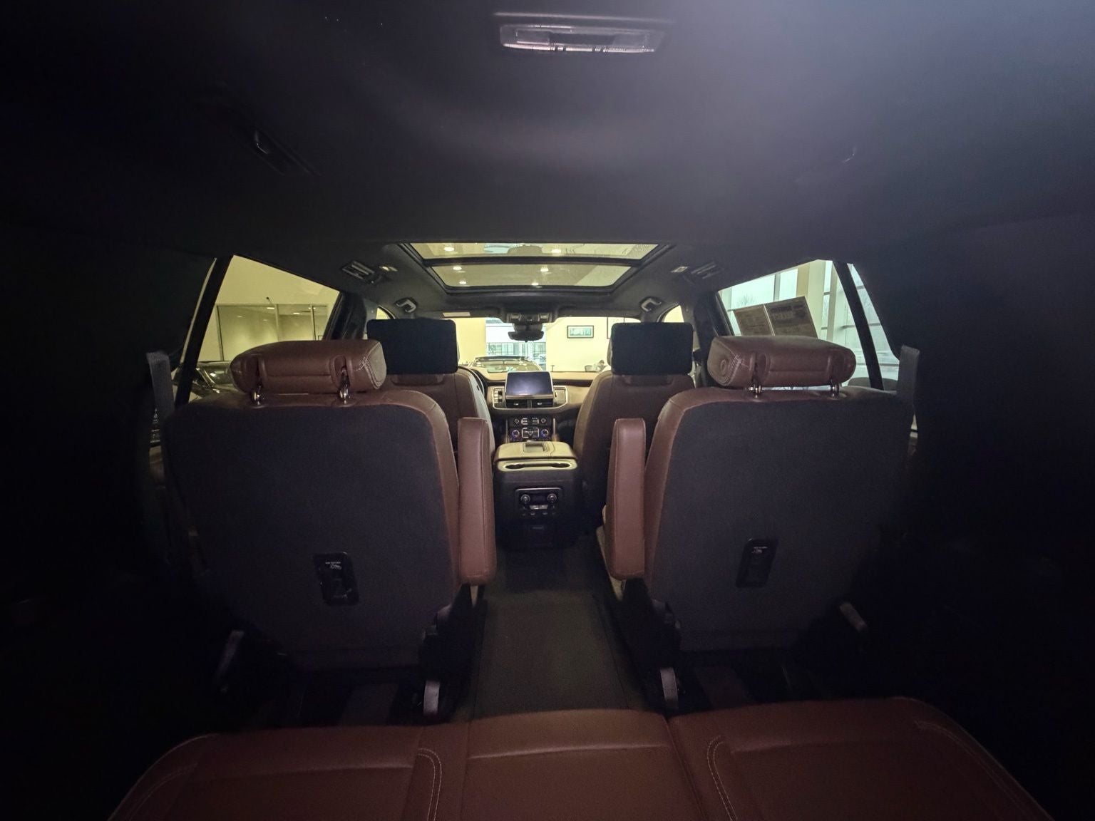 2023 Chevrolet Suburban High Country