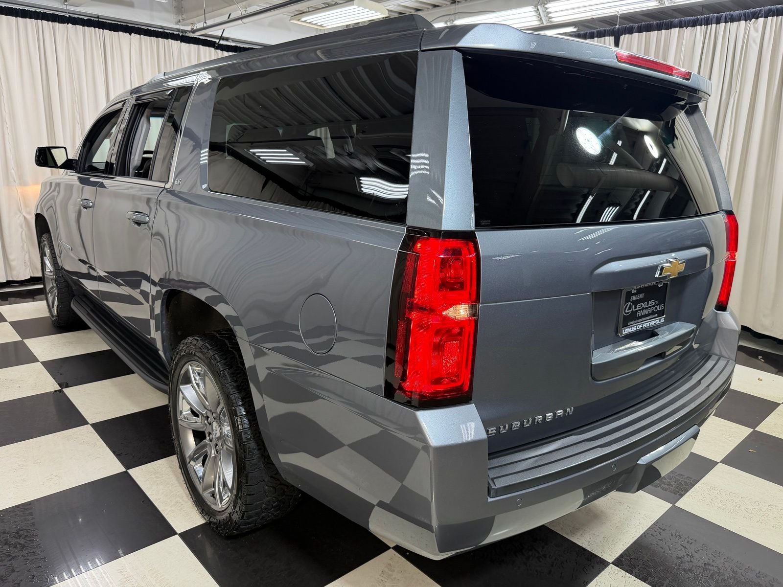 2020 Chevrolet Suburban LT