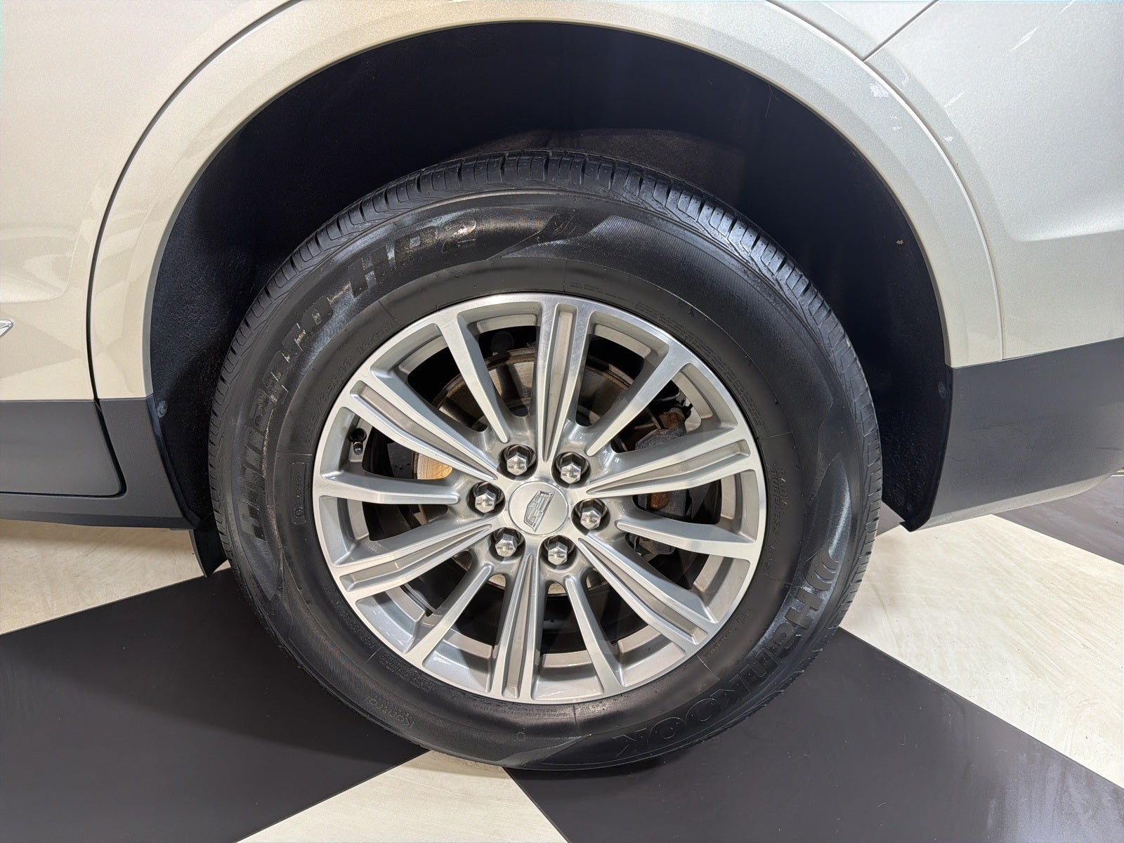 2017 Cadillac XT5 Luxury