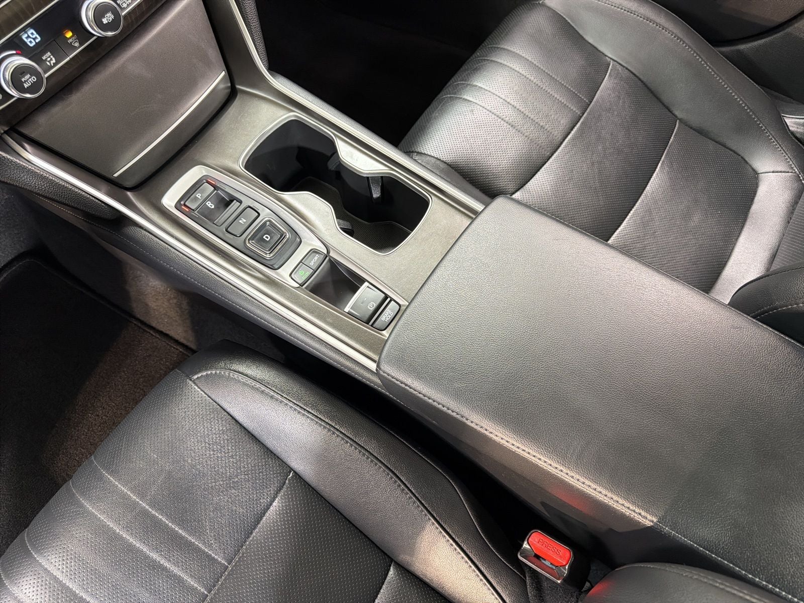 2021 Honda Accord Touring 2.0T