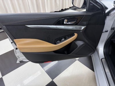 2016 Nissan Maxima 3.5 SR