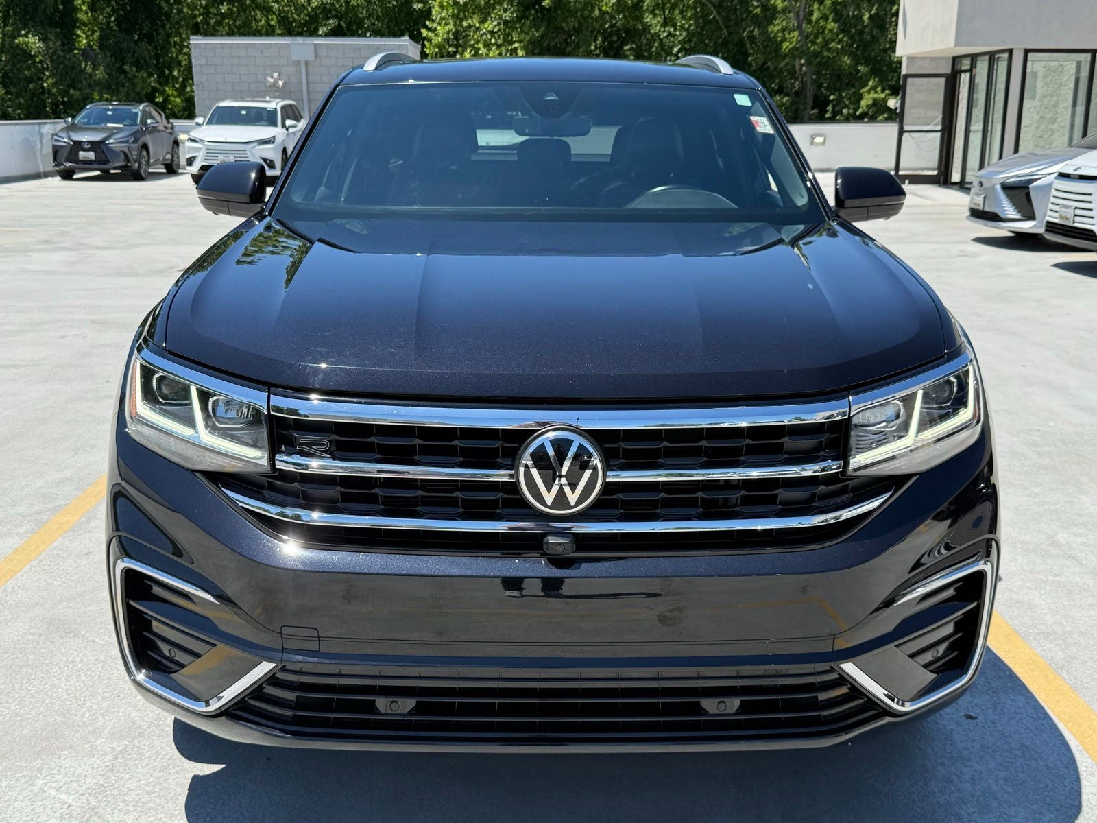 2022 Volkswagen Atlas Cross Sport 3.6L V6 SEL Premium R-Line