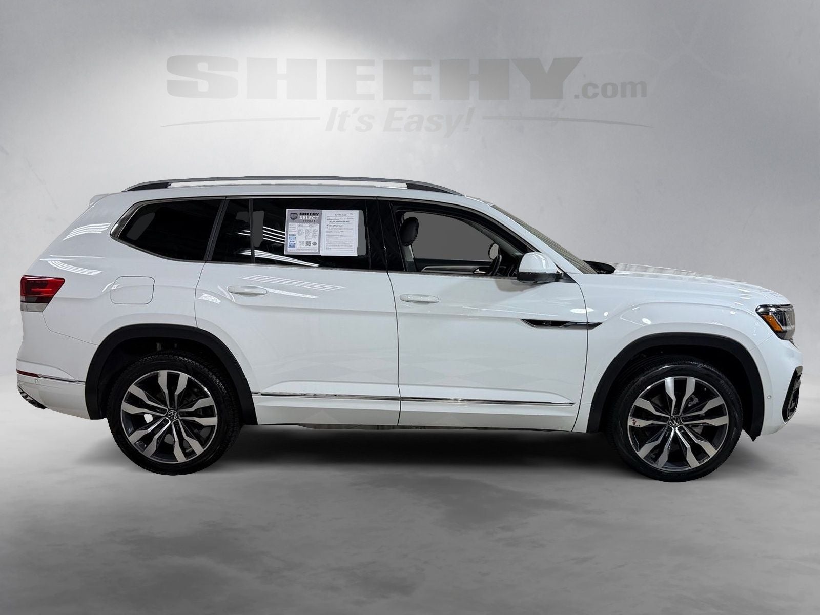 2022 Volkswagen Atlas 3.6L V6 SEL Premium R-Line