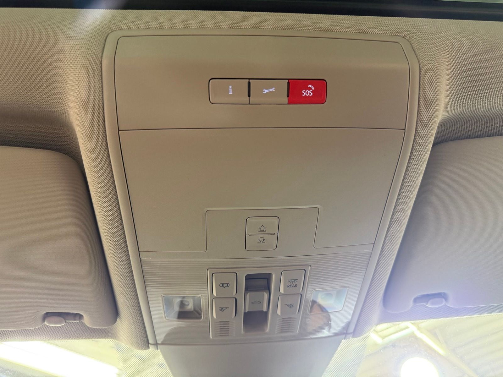 2022 Volkswagen Atlas 3.6L V6 SEL Premium R-Line