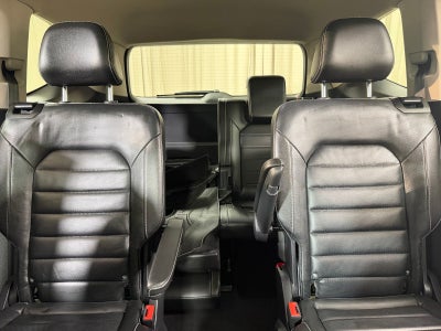 2022 Volkswagen Atlas 3.6L V6 SEL Premium R-Line