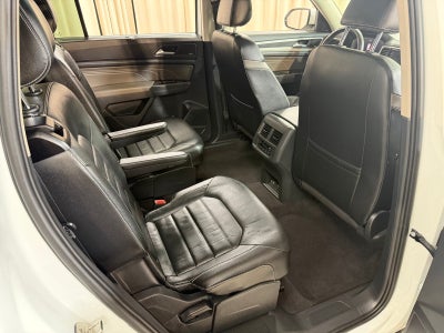 2022 Volkswagen Atlas 3.6L V6 SEL Premium R-Line