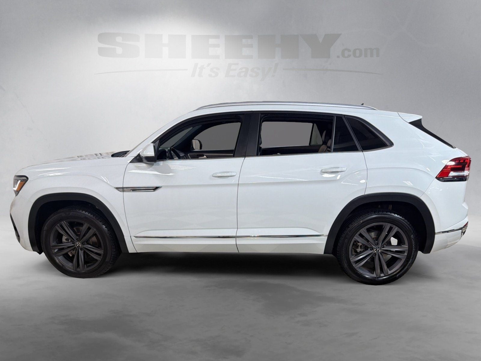 2021 Volkswagen Atlas Cross Sport 3.6L V6 SE w/Technology R-Line