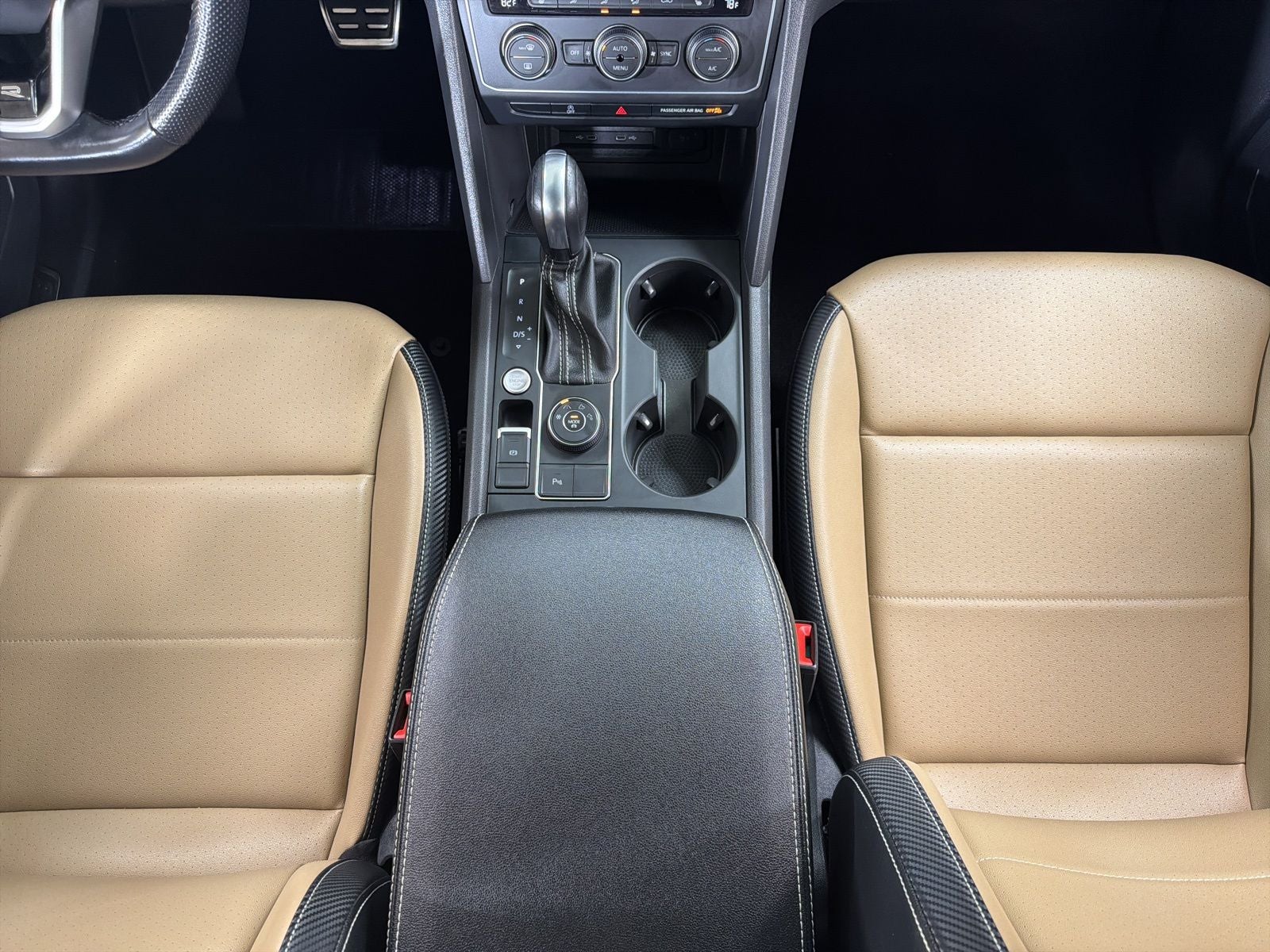 2021 Volkswagen Atlas Cross Sport 3.6L V6 SE w/Technology R-Line