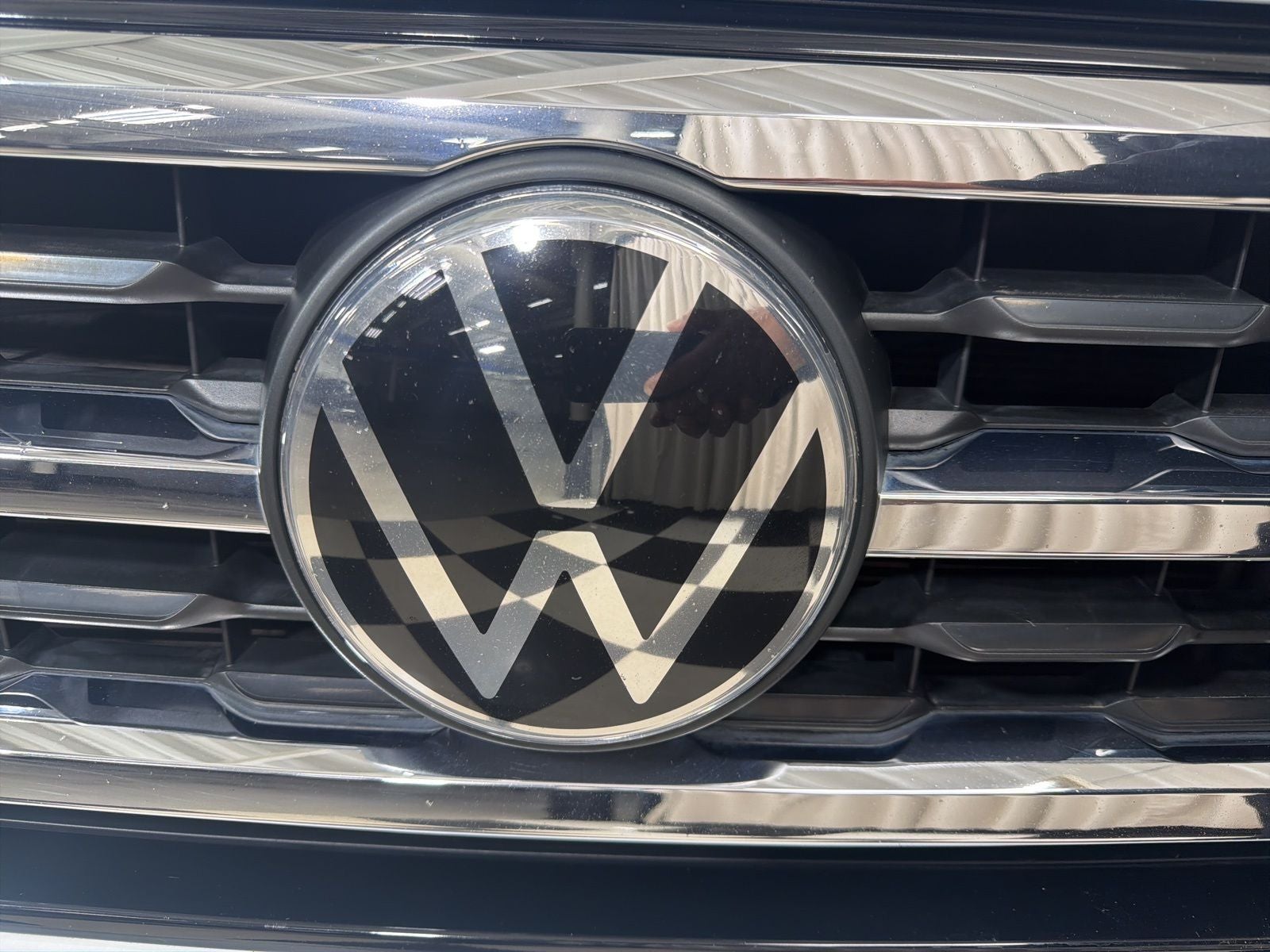 2021 Volkswagen Atlas Cross Sport 3.6L V6 SE w/Technology R-Line