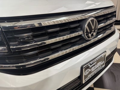2021 Volkswagen Atlas Cross Sport 3.6L V6 SE w/Technology R-Line