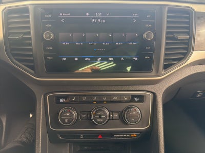 2021 Volkswagen Atlas Cross Sport 3.6L V6 SE w/Technology R-Line