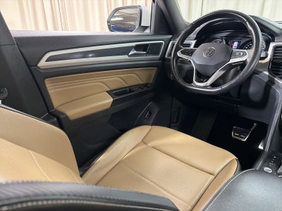 2021 Volkswagen Atlas Cross Sport 3.6L V6 SE w/Technology R-Line