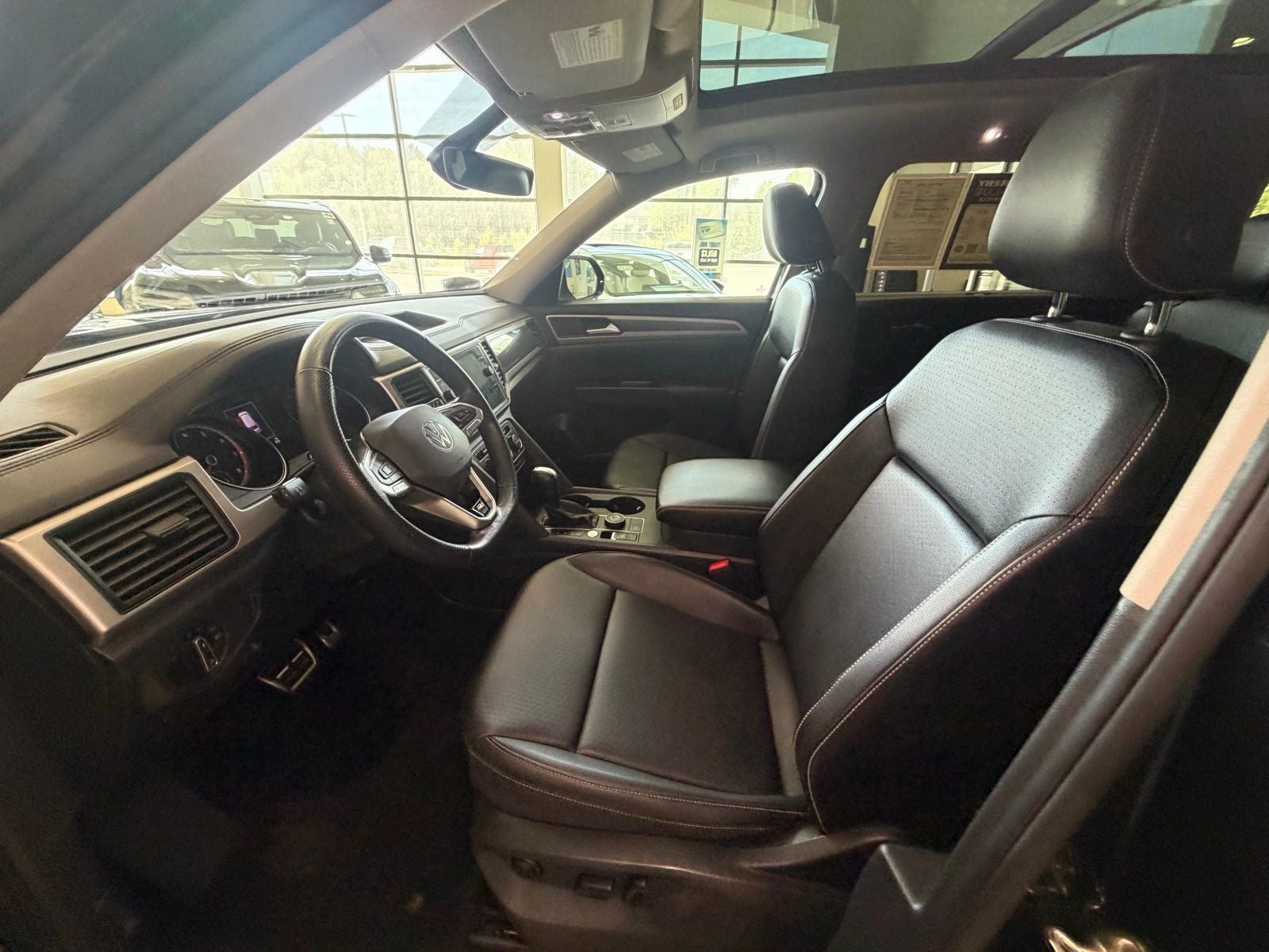 2021 Volkswagen Atlas 3.6L V6 SE w/Technology R-Line