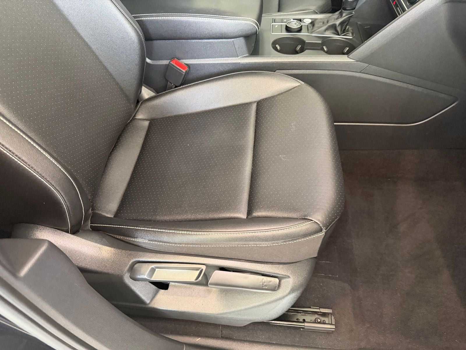 2021 Volkswagen Atlas 3.6L V6 SE w/Technology R-Line