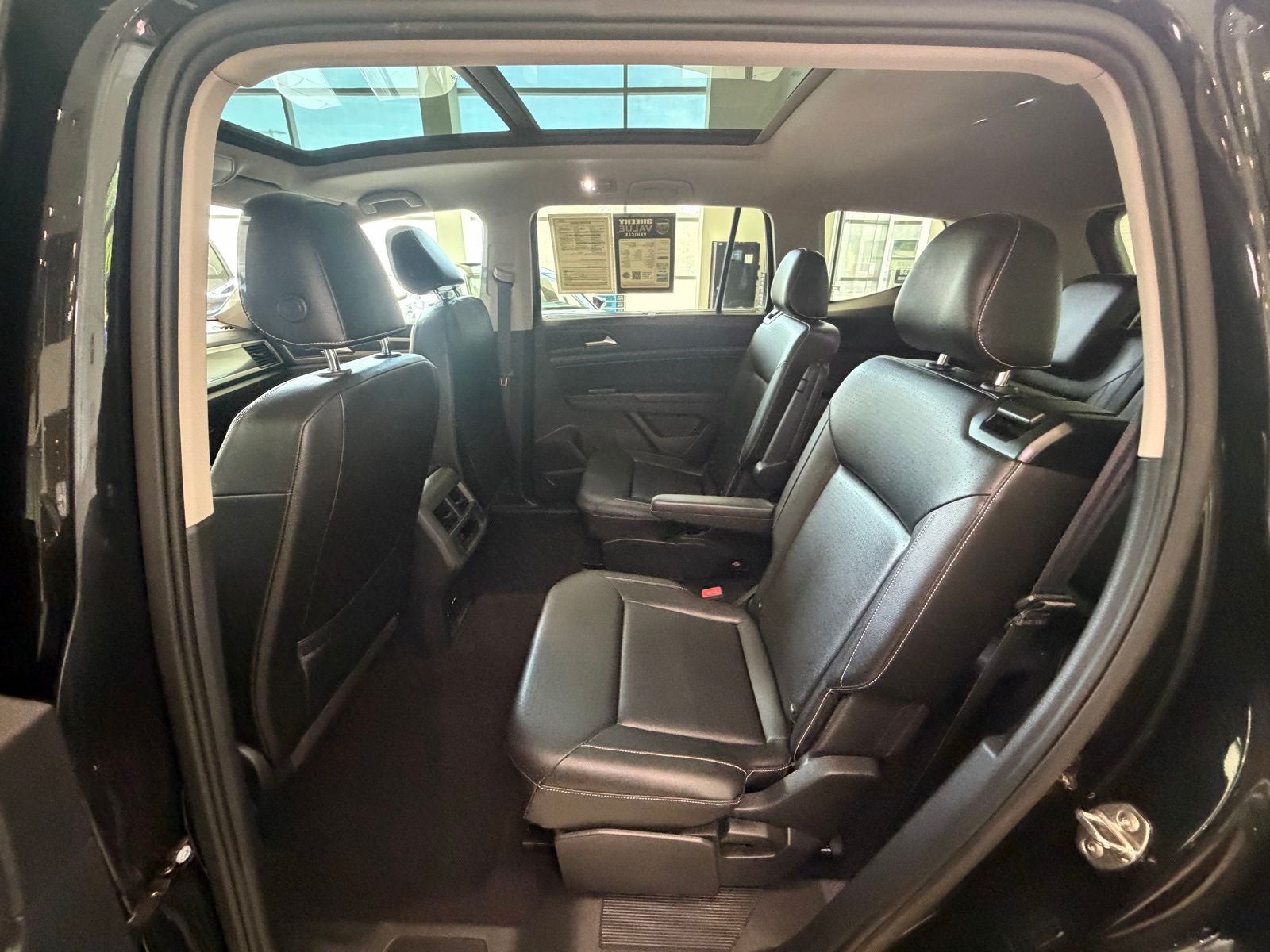 2021 Volkswagen Atlas 3.6L V6 SE w/Technology R-Line