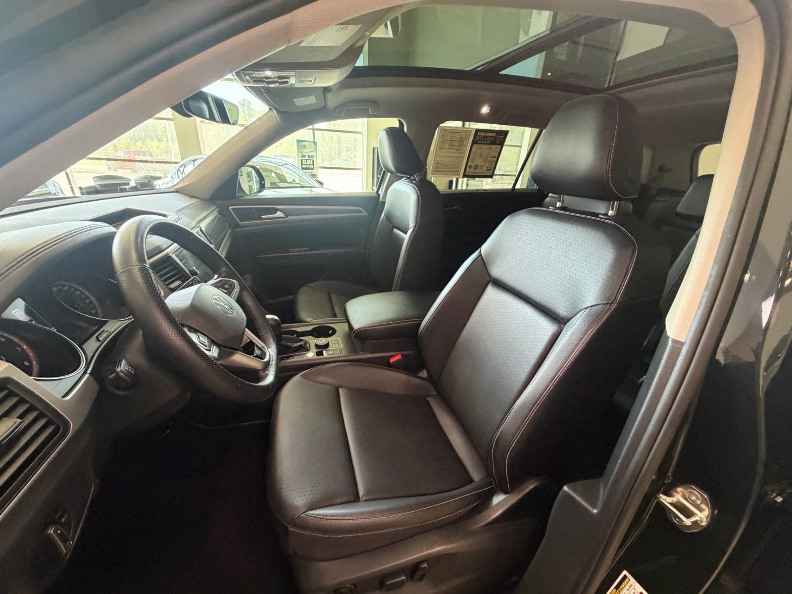 2021 Volkswagen Atlas 3.6L V6 SE w/Technology R-Line