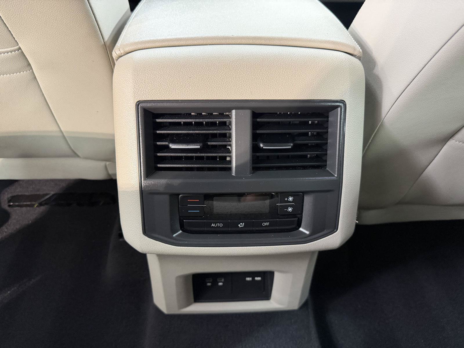 2023 Volkswagen Atlas 3.6L V6 SEL R-Line