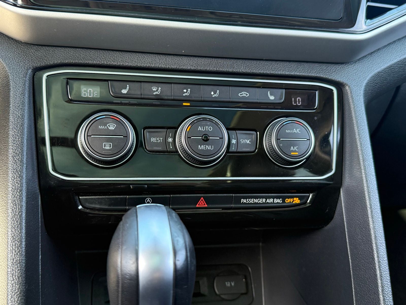 2021 Volkswagen Atlas 3.6L V6 SEL R-Line