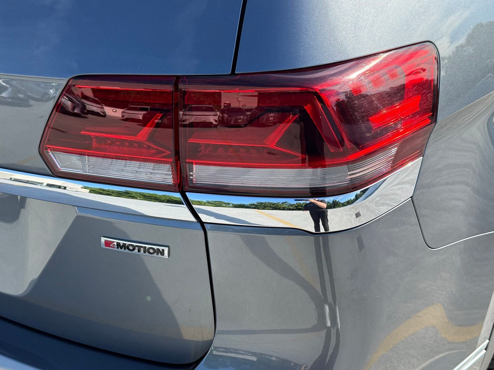 2021 Volkswagen Atlas 3.6L V6 SEL R-Line