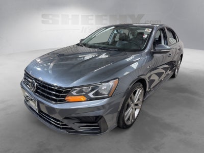 2018 Volkswagen Passat 2.0T R-Line