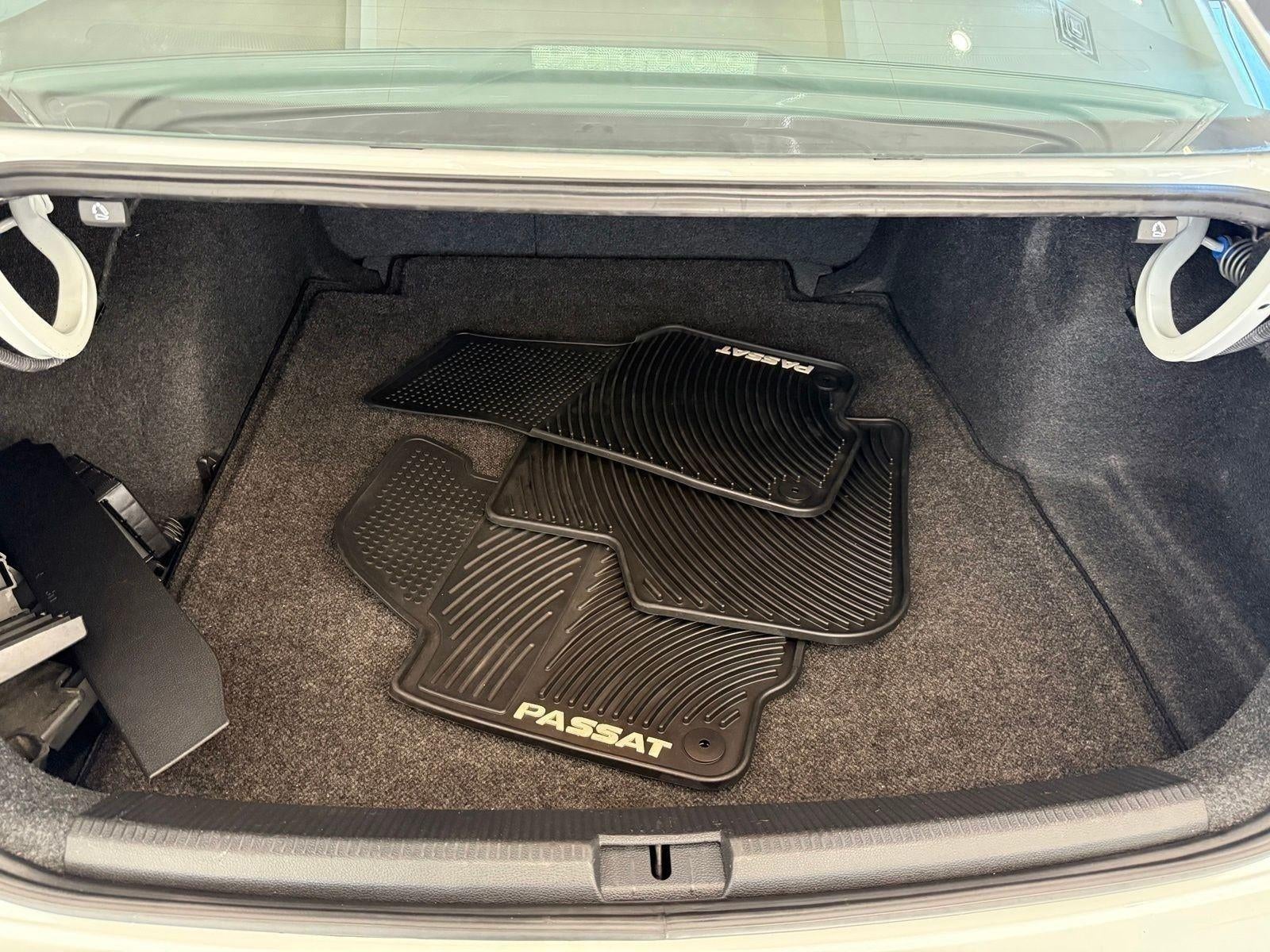 2018 Volkswagen Passat 2.0T SE