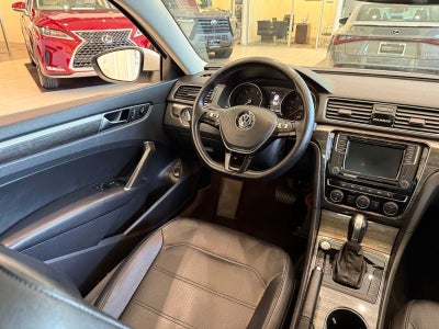 2018 Volkswagen Passat 2.0T SE