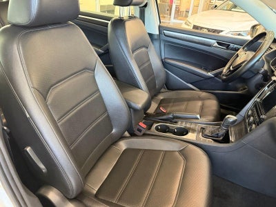 2018 Volkswagen Passat 2.0T SE