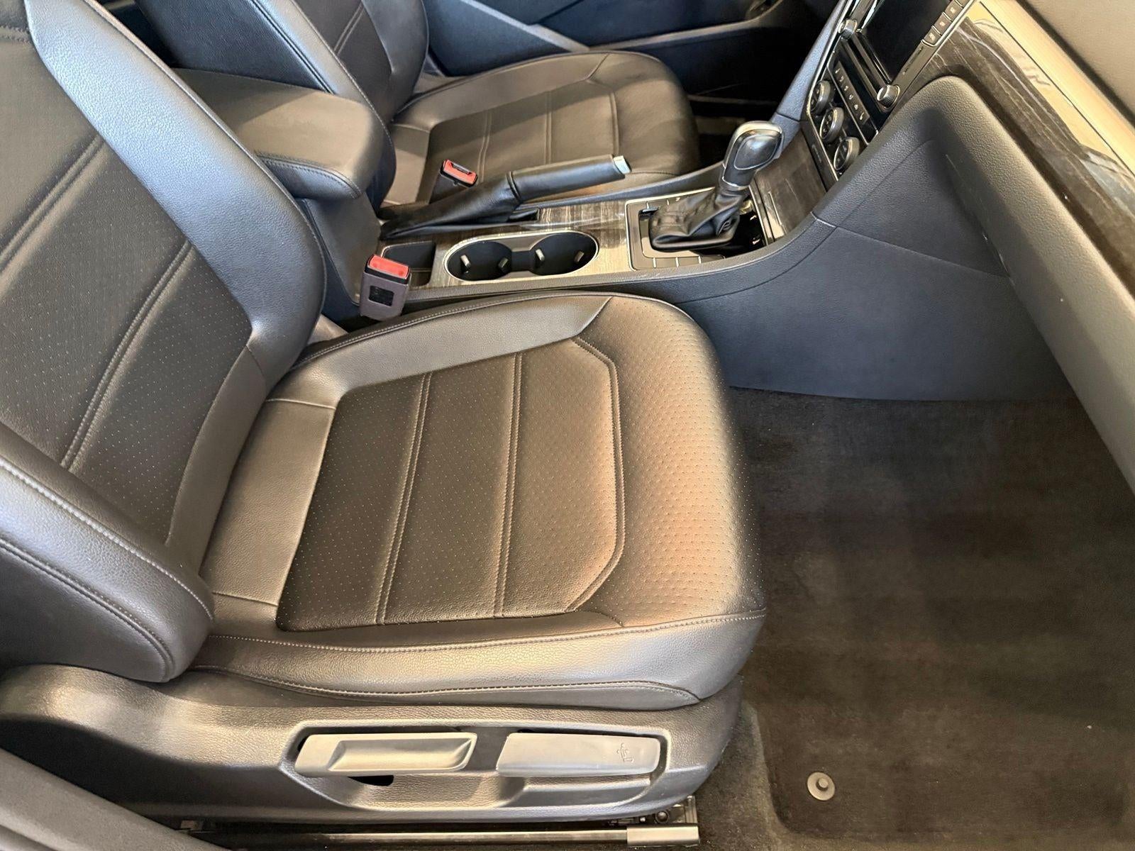 2018 Volkswagen Passat 2.0T SE