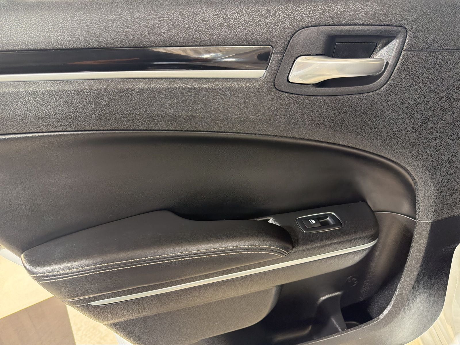 2021 Chrysler 300 S
