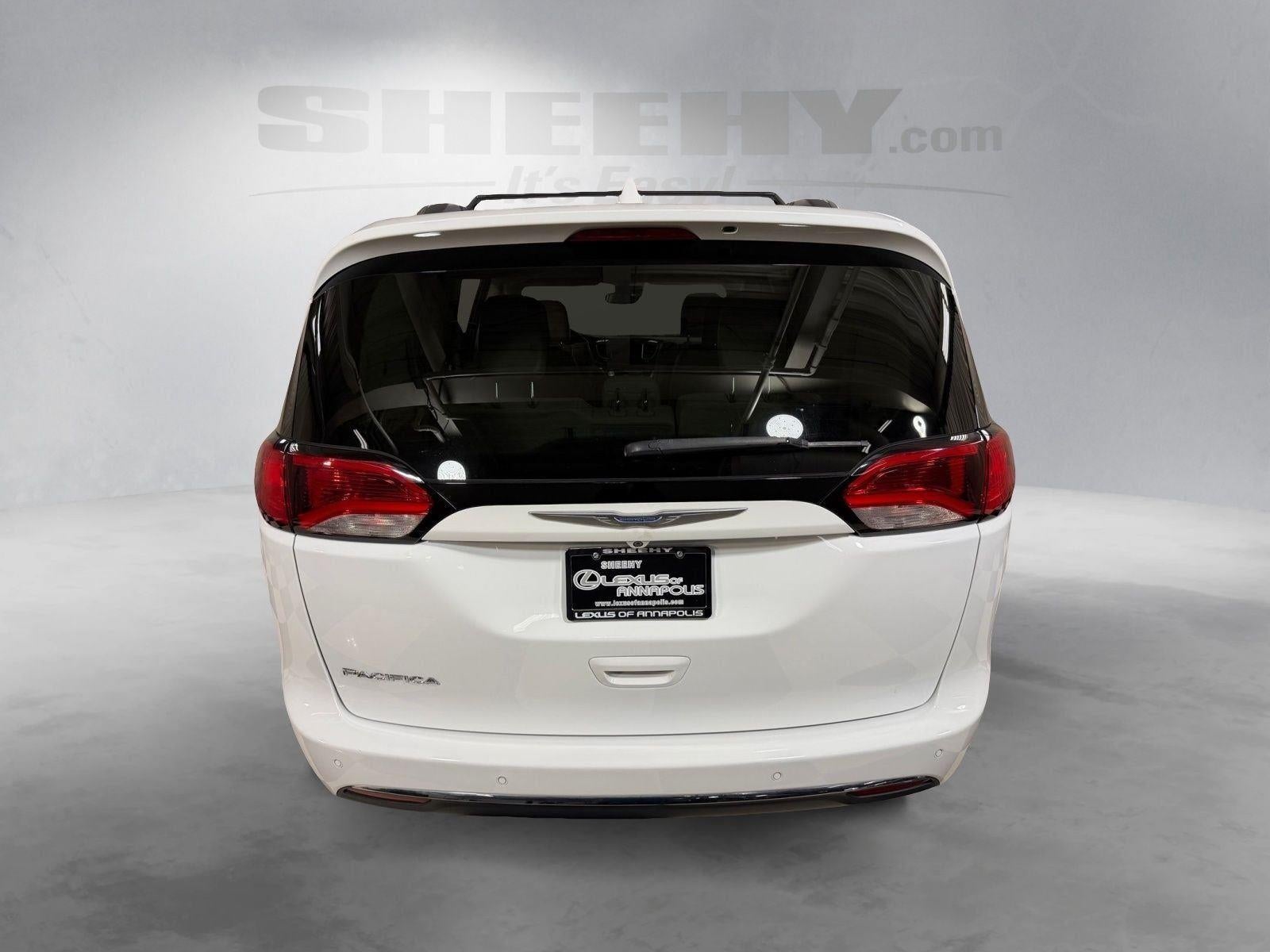 2017 Chrysler Pacifica Touring L Plus