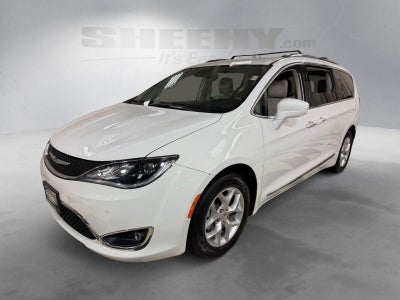 2017 Chrysler Pacifica Touring L Plus
