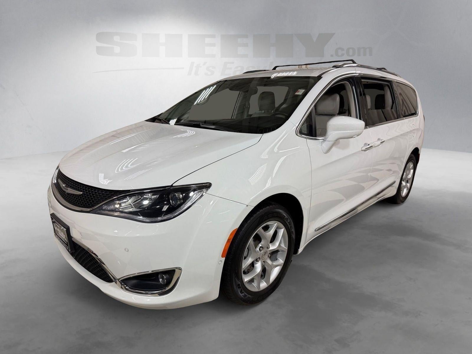 2017 Chrysler Pacifica Touring L Plus