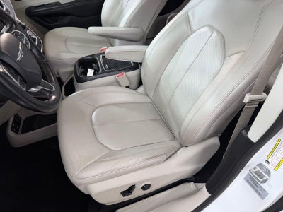 2017 Chrysler Pacifica Touring L Plus