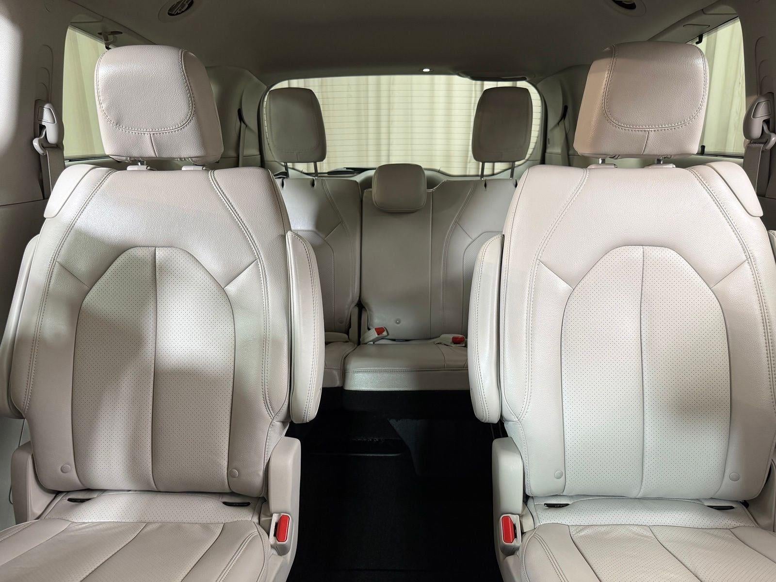 2017 Chrysler Pacifica Touring L Plus