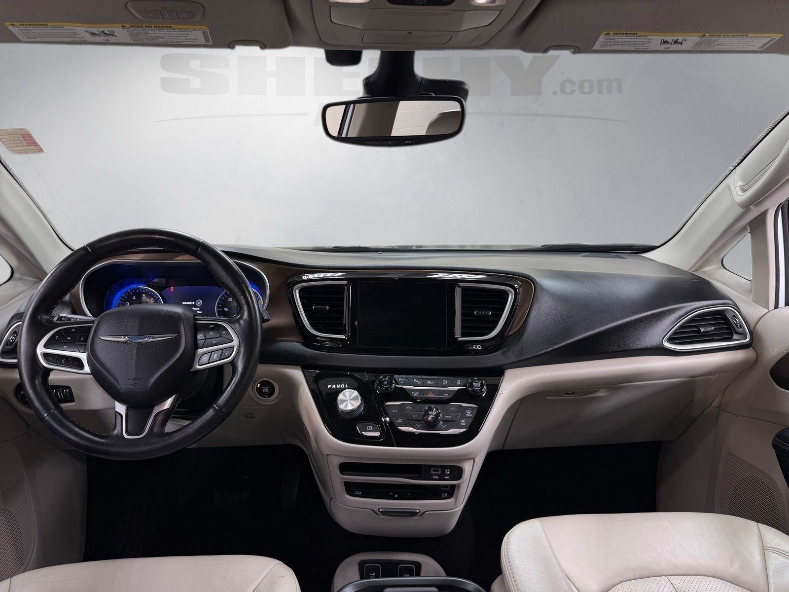 2017 Chrysler Pacifica Touring L Plus