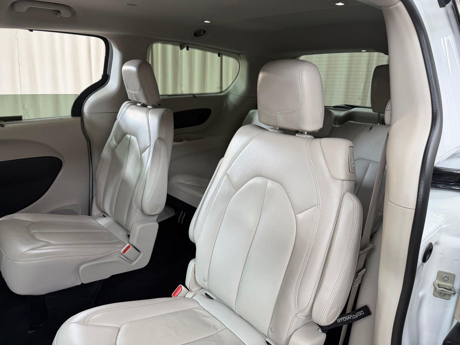 2017 Chrysler Pacifica Touring L Plus