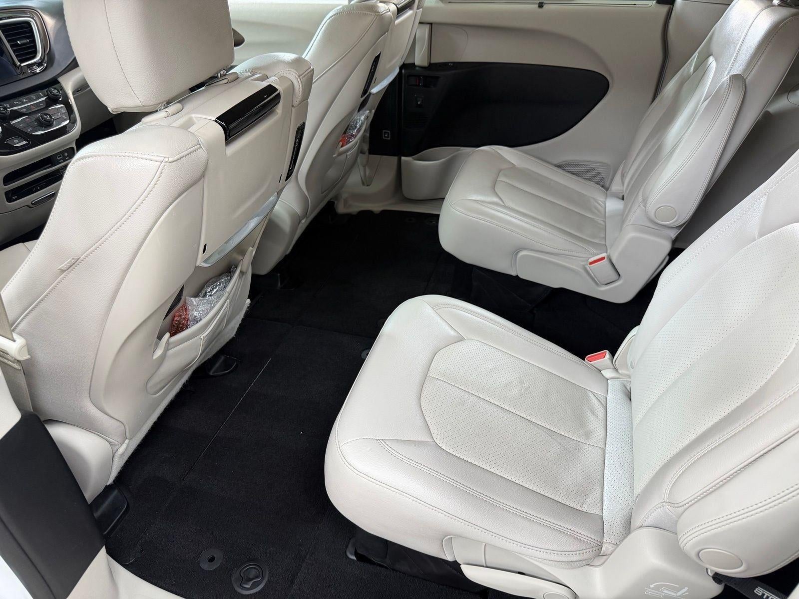2017 Chrysler Pacifica Touring L Plus
