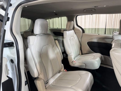 2017 Chrysler Pacifica Touring L Plus