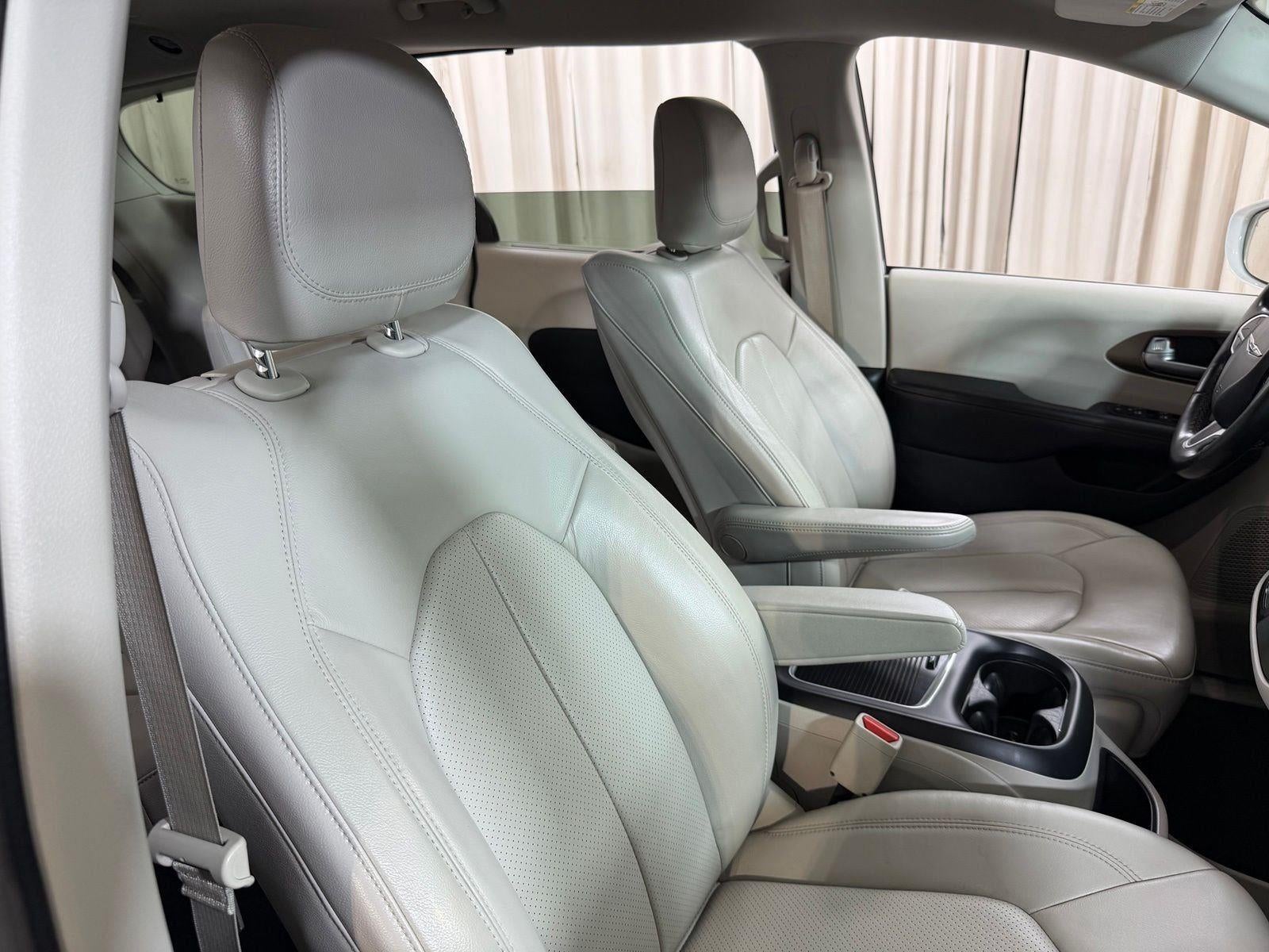 2017 Chrysler Pacifica Touring L Plus