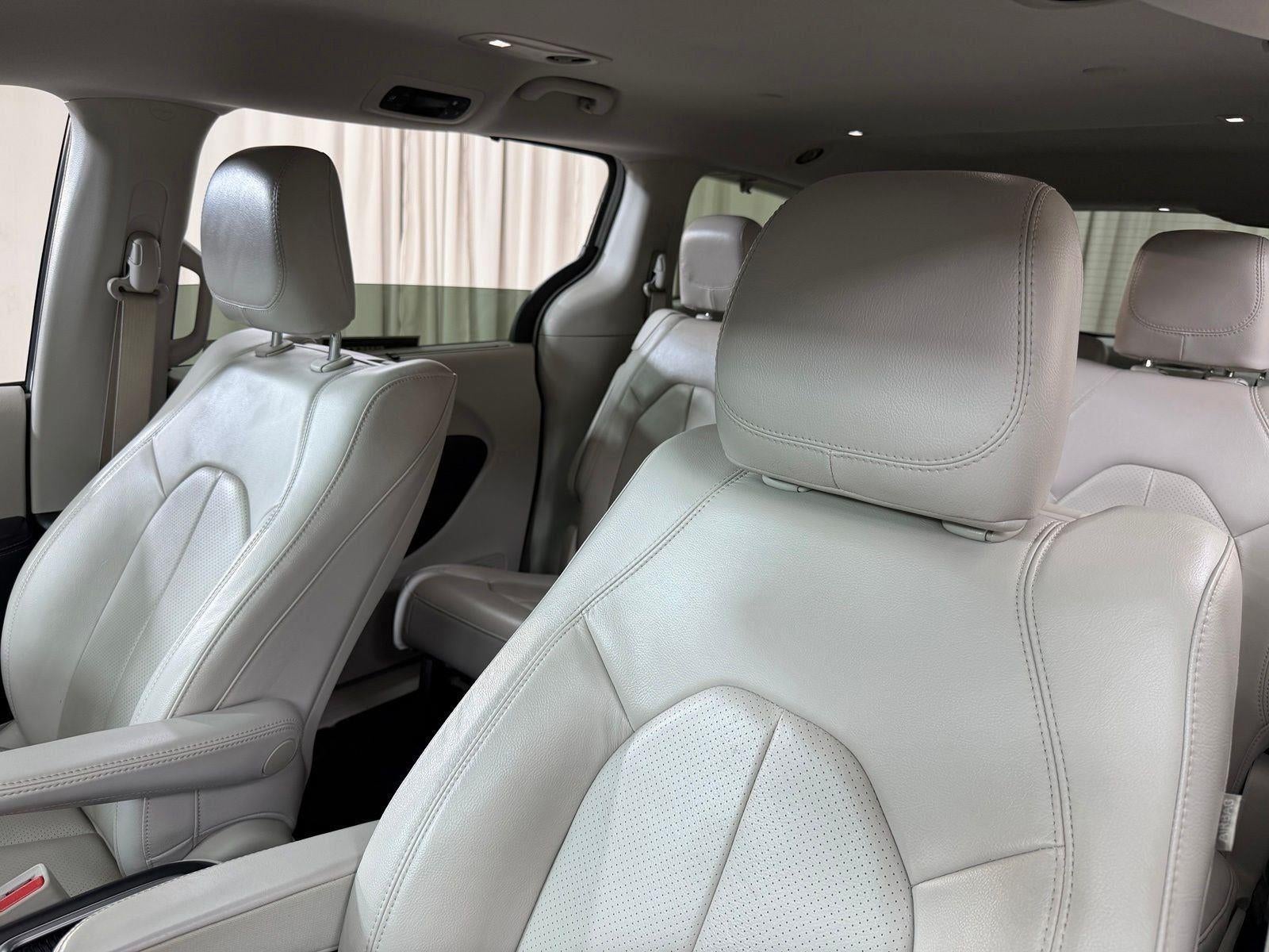 2017 Chrysler Pacifica Touring L Plus