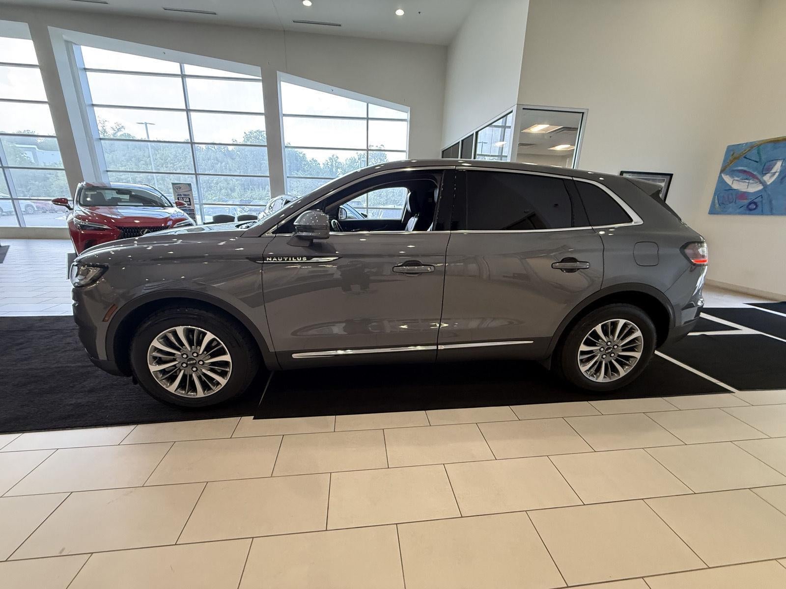 2021 Lincoln Nautilus Standard