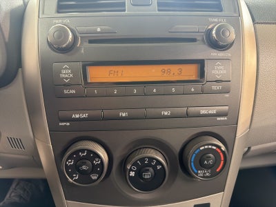 2011 Toyota Corolla LE