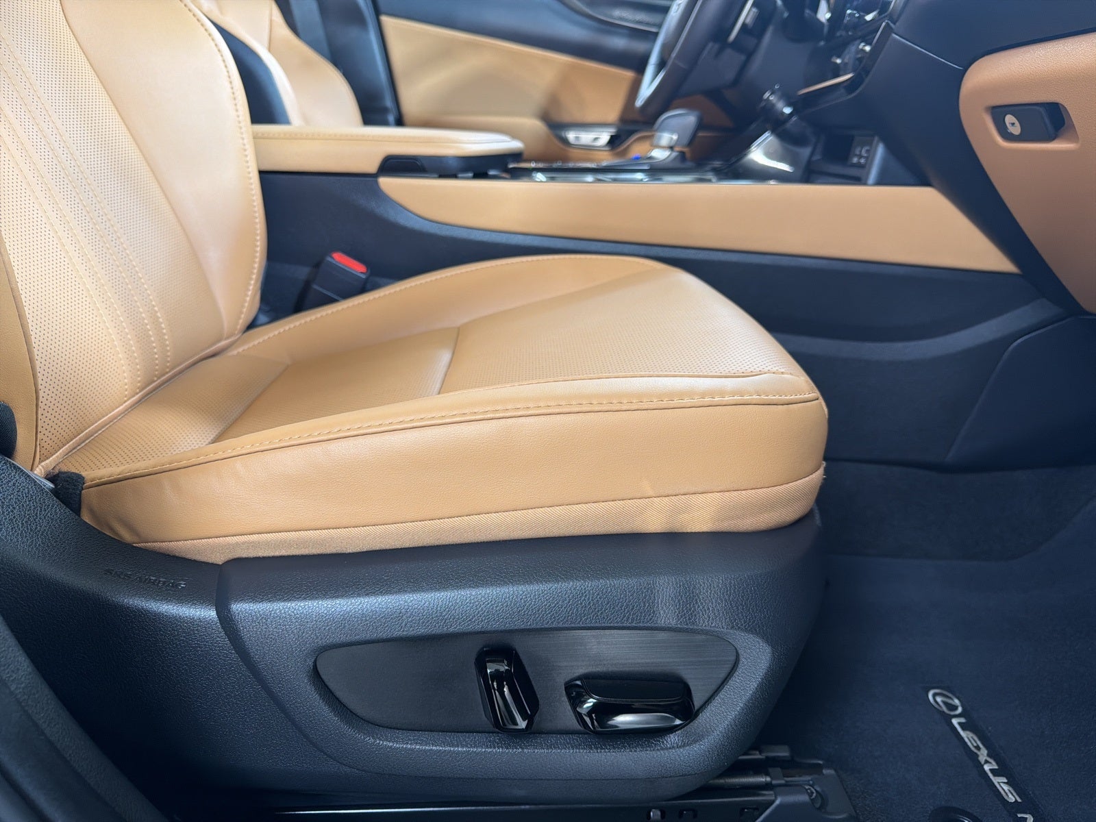 2024 Lexus NX 250 Base